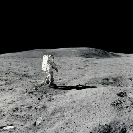 Space Tech - How The Moon Landing Helped You, by Rick Howington - Biology of Technology